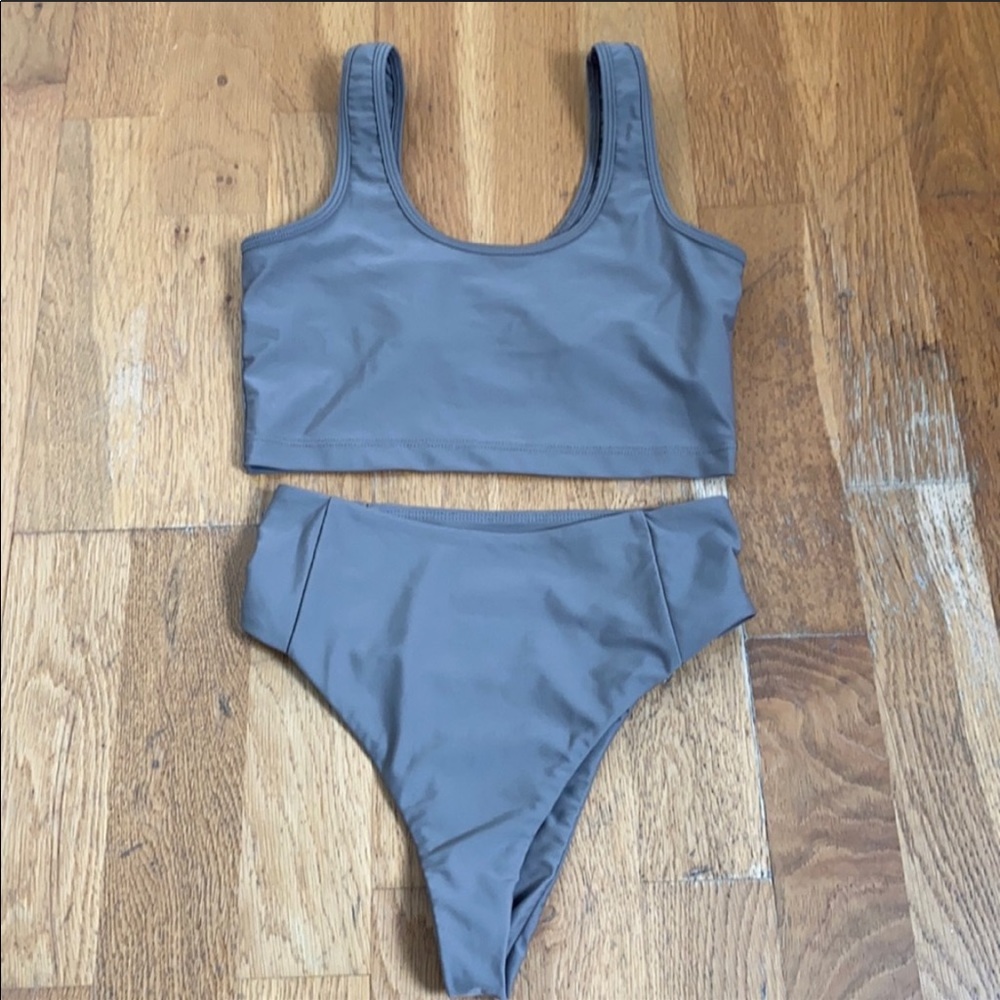 Bikini abysse